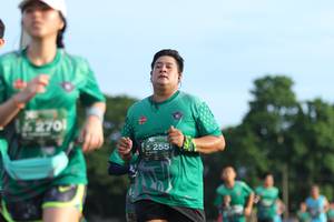 BIB: 6270, 255
                            <button type="button" onclick="openModal(5172937)" class="btn btn-primary btn-sm float-right btn-popup" data-toggle="modal" data-target=".modal-high-quality">
                        <i class="fas fa-shopping-cart"></i> Add to Cart
                    </button>
                                            <button type="button" onclick="isThisMe(5172937, true)" class="btn btn-success btn-sm float-right btn-popup btn-isme hidden" data-toggle="tooltip" data-placement="bottom" title="นี่คือรูปของคุณใช่ไหม คลิกที่นี่เพื่อเอาเข้าอัลบั้ม">
                        <i class="fas fa-plus"></i> Add to album
                    </button>
                    <button type="button" onclick="isThisMe(5172937, false)" class="btn btn-warning btn-sm float-right btn-popup btn-isnotme hidden">
                        <i class="fas fa-ban"></i> Remove from album
                    </button>